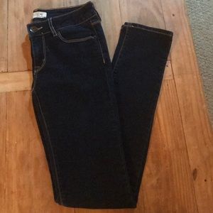 Bullhead skinny jeans
